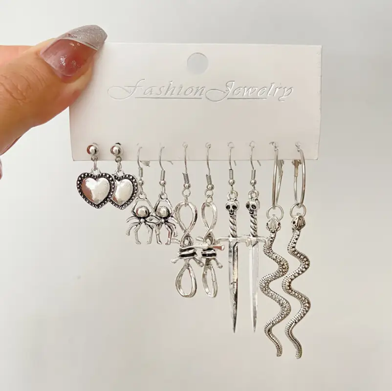 Набор Сережек Скелеты 9 пар