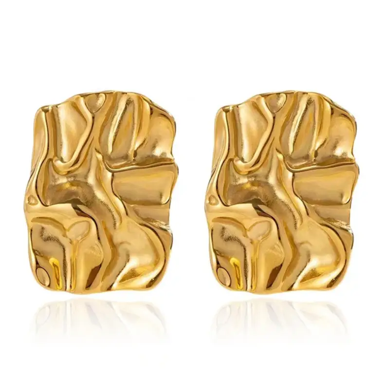 Серьги гвоздики Мятое золото прямоугольные золотистые