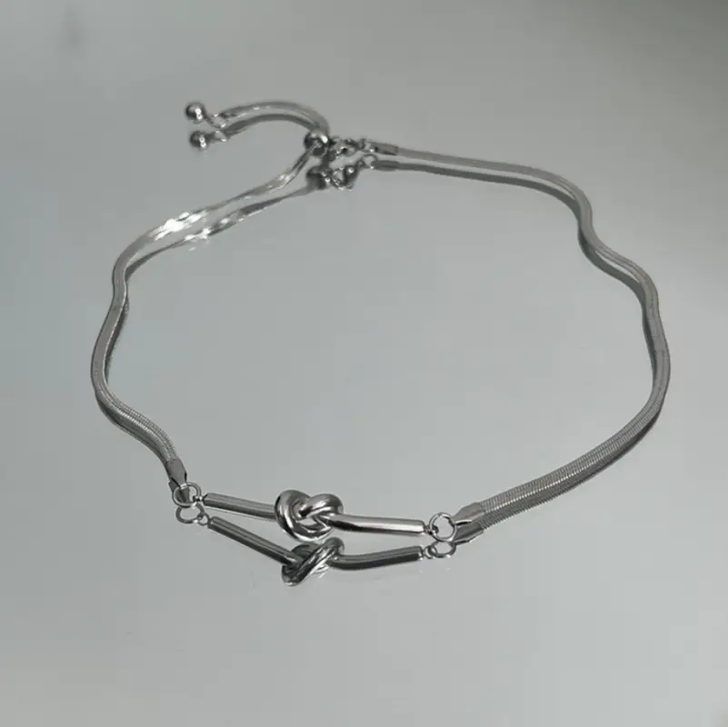 Чокер на шею с узелком металлический