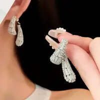 Серьги капли двойные с кристаллами светлые