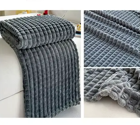 Плед велсофт тёмно-серый в кубик 150х100 см