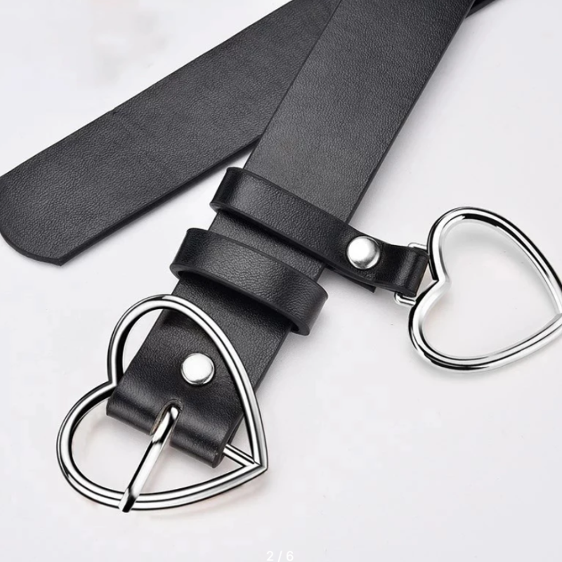 Ремень с пряжкой в форме сердца 85 см Ремень с пряжкой в форме сердца 85 см