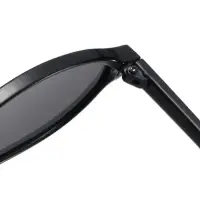 Очки солнцезащитные женские овальные черный