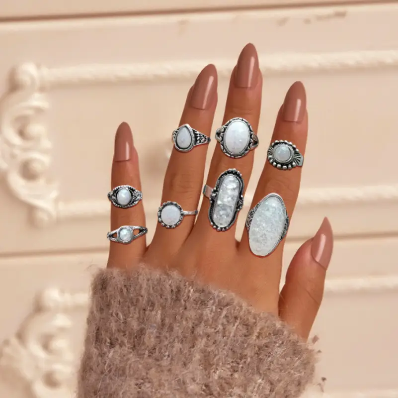 Набор колец Лунный камень 8 штук