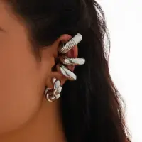 Каффы набор серебристые массивные 4 штуки