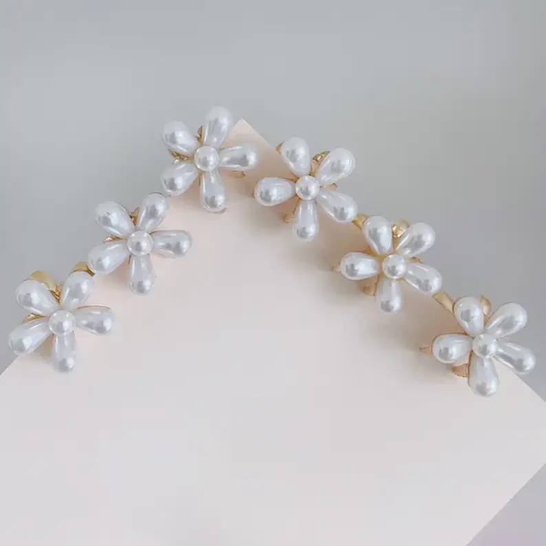 Крабики для волос маленькие с жемчугом 10 шт.