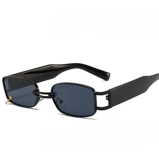 Очки женские с пирсингом