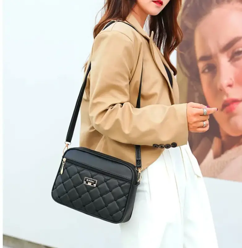 Сумка кросс-боди экокожа черная Сумка кросс-боди экокожа черная