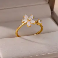 Кольцо на фалангу Цветок с камнями и кристаллом
