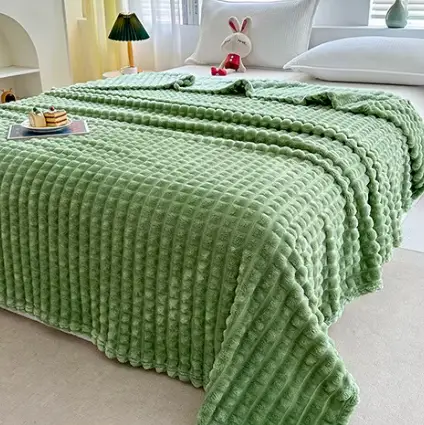 Плед велсофт зелёный в кубик 150х100 см