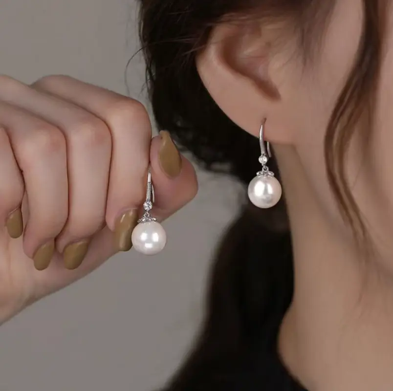 Серьги с кристаллами и жемчужинами