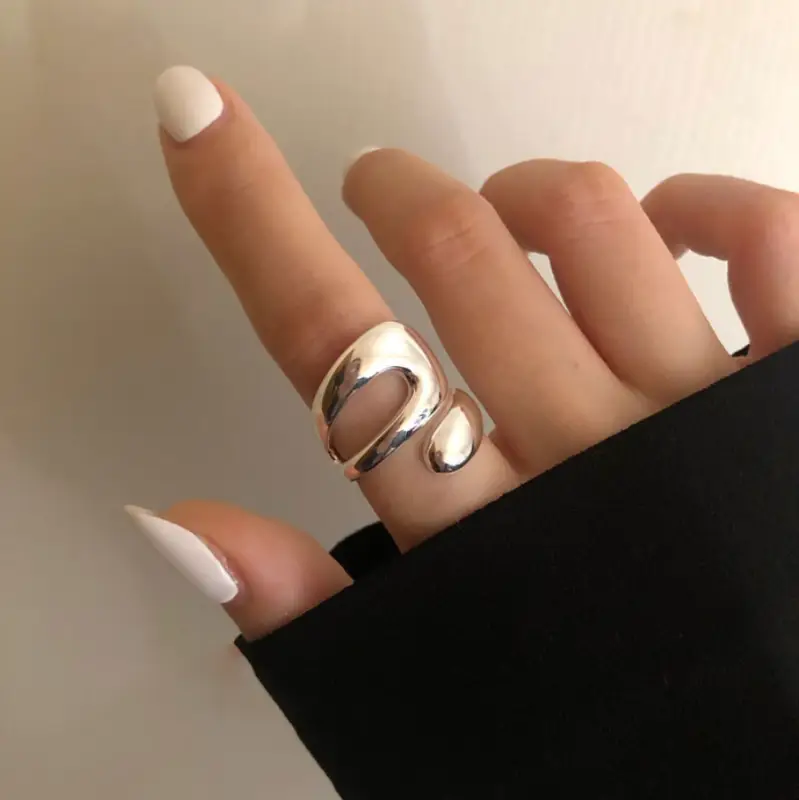 Набор колец массивные Фигуры светлые 2 штуки