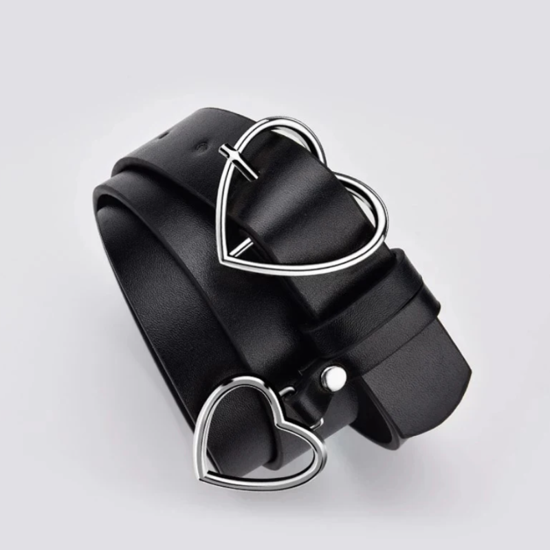Ремень с пряжкой в форме сердца 85 см Ремень с пряжкой в форме сердца 85 см