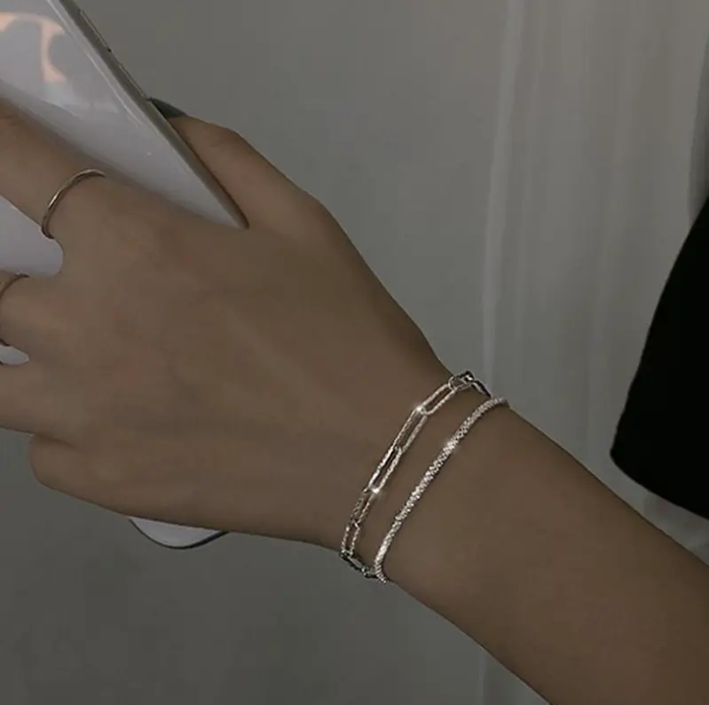 Браслет двухслойный с кристаллами серебристый