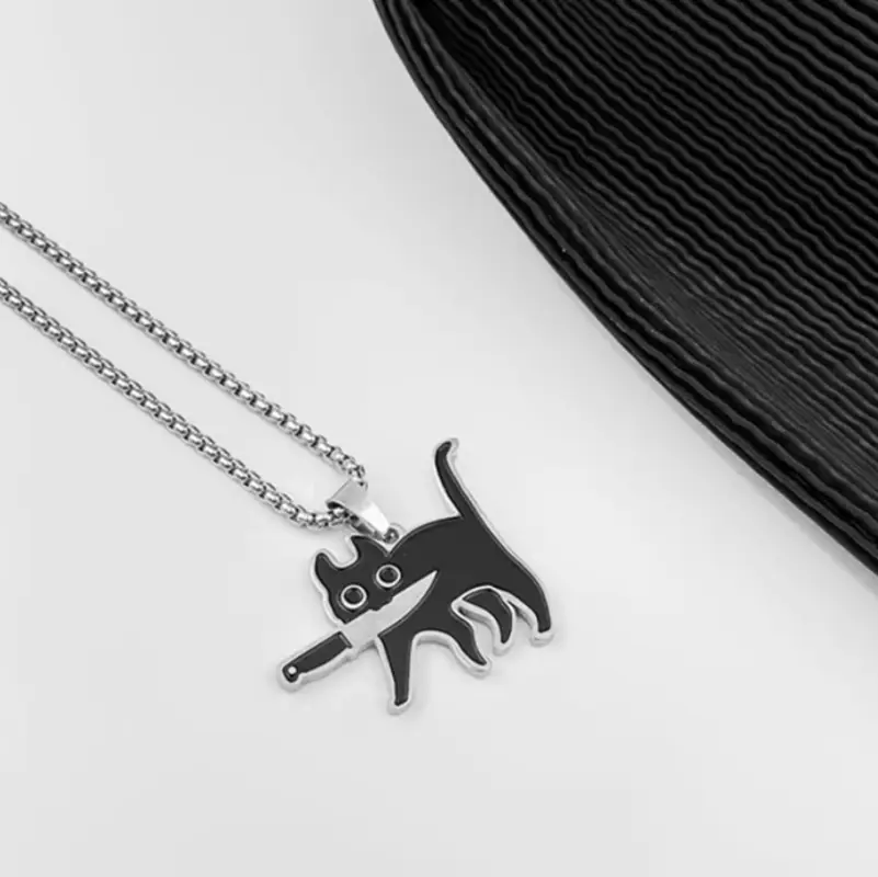 Подвеска Кот с ножом черный серебристая