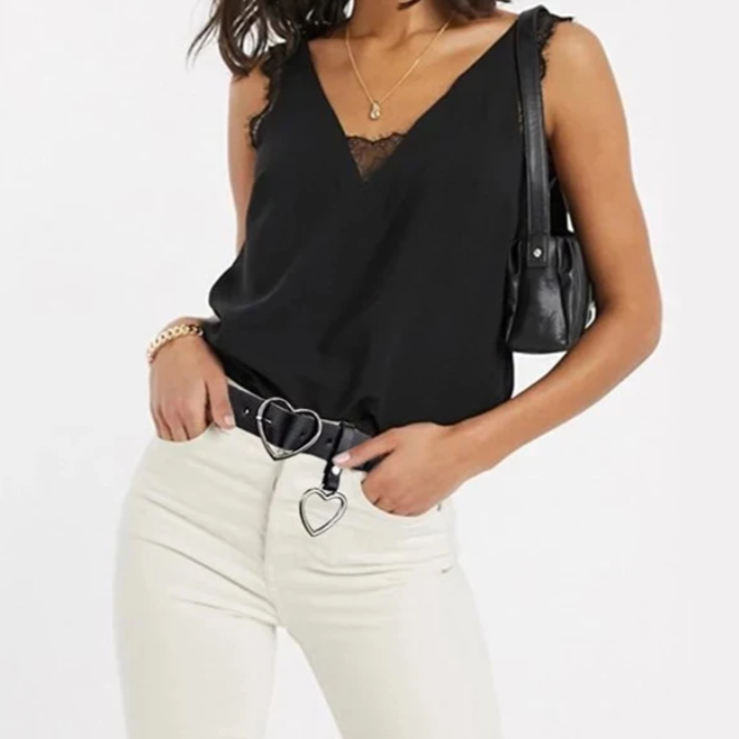 Ремень с пряжкой в форме сердца 85 см Ремень с пряжкой в форме сердца 85 см