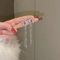 Серьги-гвоздики Бантики с кристаллами трансформеры блестящие