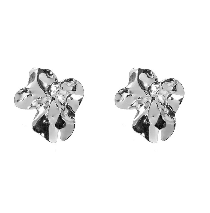 Серьги пусеты Мятый металл крупные серебристые