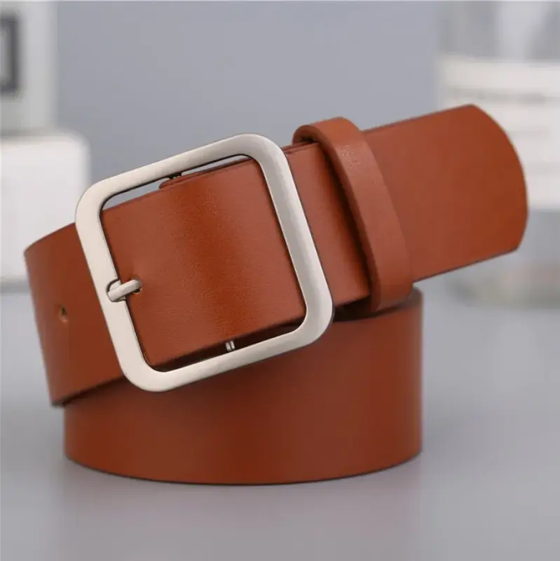 Ремень оранжевый с серебряной пряжкой 100 см Ремень оранжевый с серебряной пряжкой 100 см