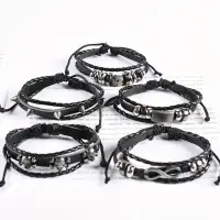 Набор браслетов с шипами и черепами экокожа 5 штук