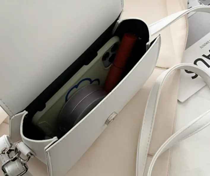 Сумка кросс-боди экокожа белая Сумка кросс-боди экокожа белая