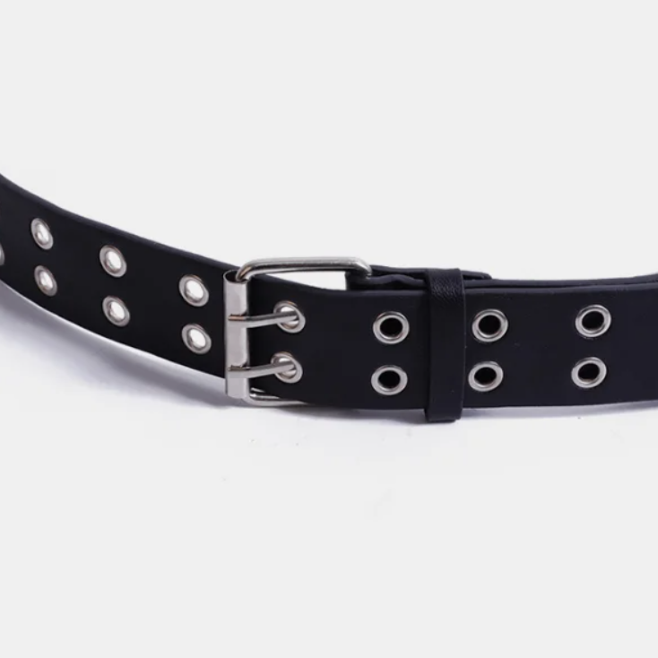 Ремень черный с люверсами 90-95 см