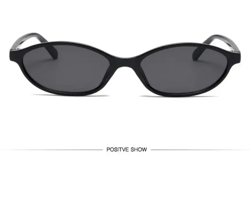 Очки солнцезащитные женские овальные черный