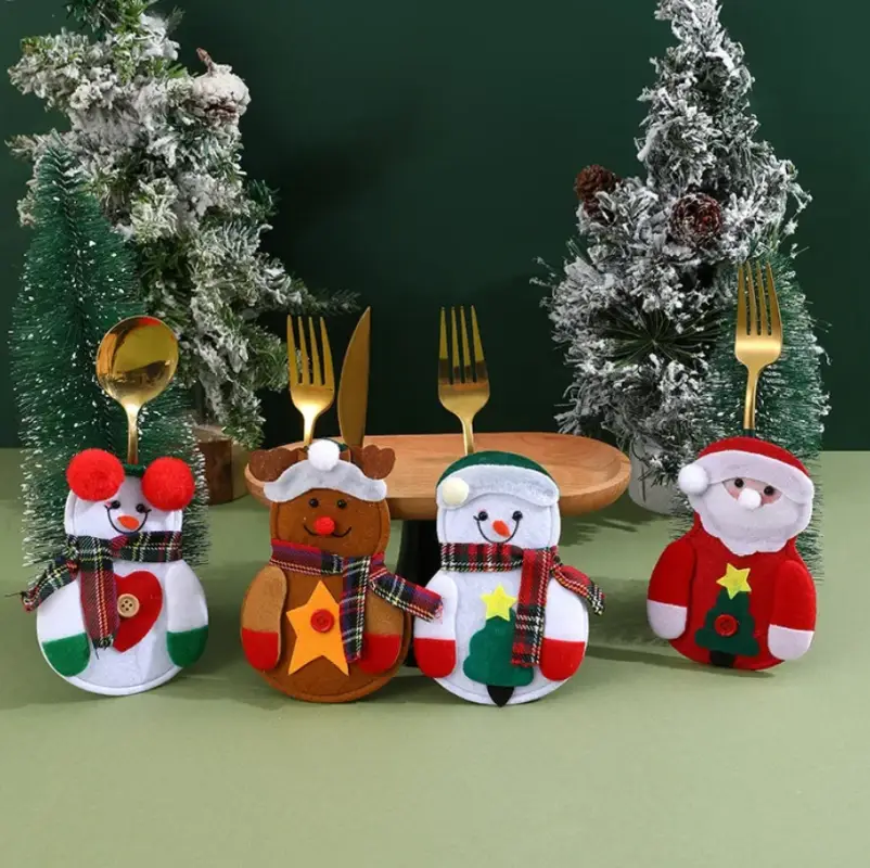 Конверты для украшения стола на Новый годм4 штуки Конверты для украшения стола на Новый годм4 штуки