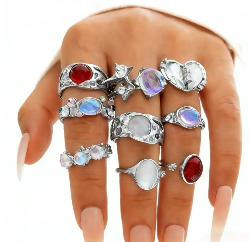 Набор колец объемные с камнями 9 штук