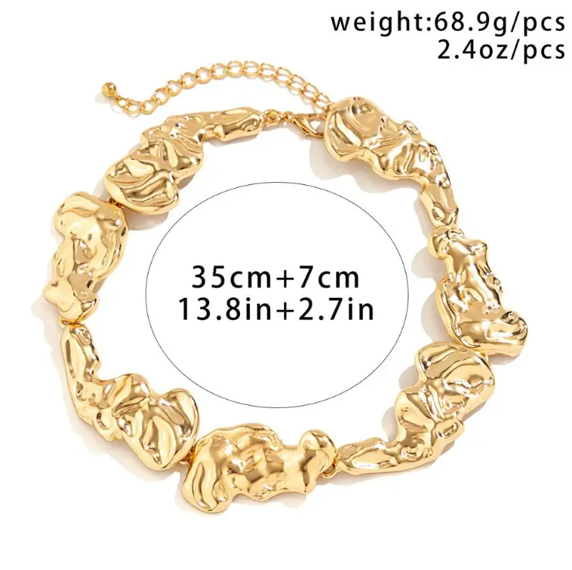 Колье на шею Помятый металл золотистое