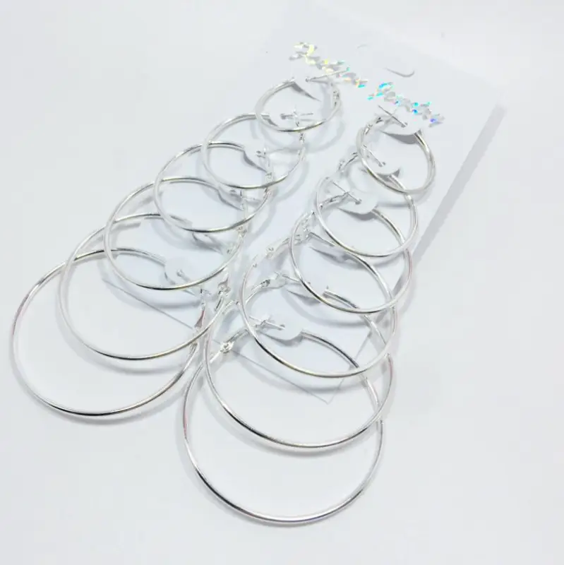 Набор Серьги кольца 6 штук светлые 2.5 - 6 см