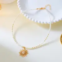 Чокер на шею из бисера Сердце золотисток