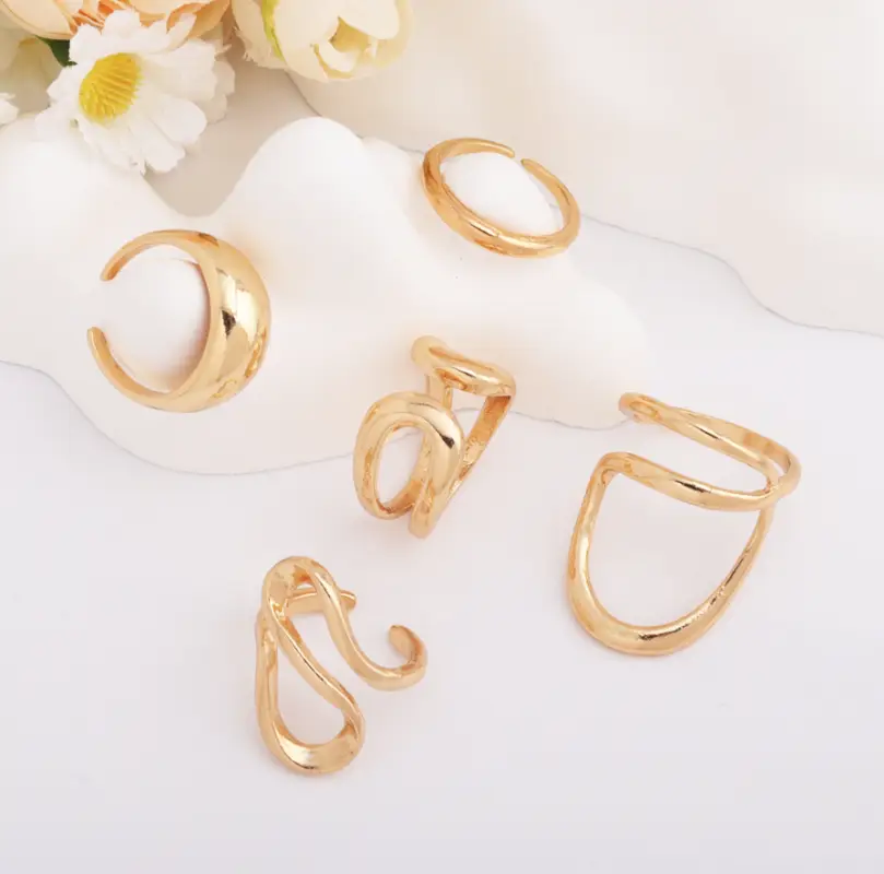 Набор колец объемные 5 штук