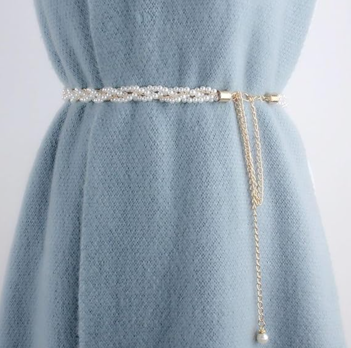 Пояс цепочка с жемчугом на платье