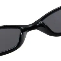 Очки солнцезащитные женские овальные черный