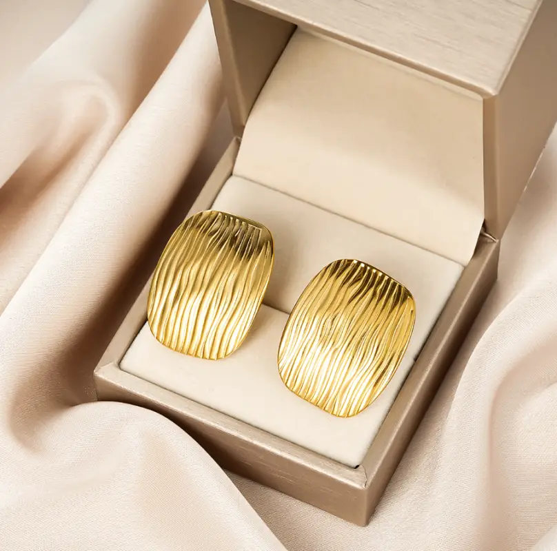 Серьги гвоздики Крупные