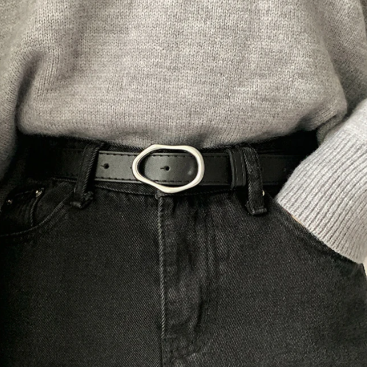 Ремень женский с фигурной пряжкой 103 см