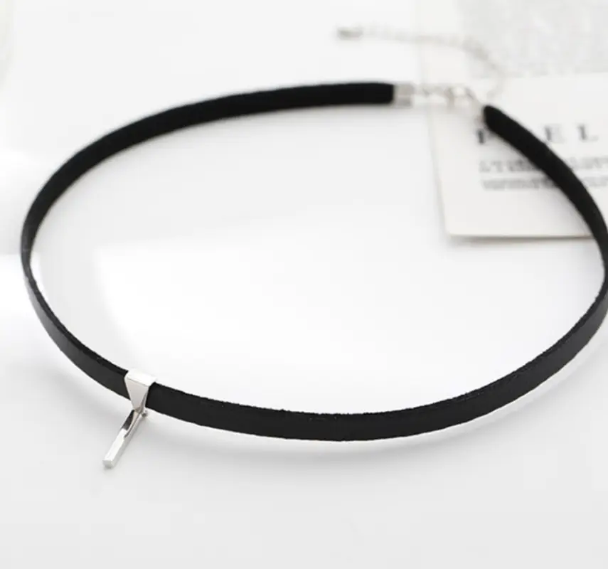 Чокер на шею с подвеской экокожа черный