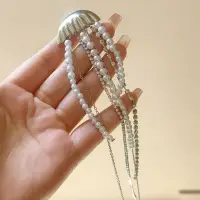 Брошь Медуза со стразами и жемчугом 20 см