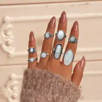 Набор колец Лунный камень 8 штук