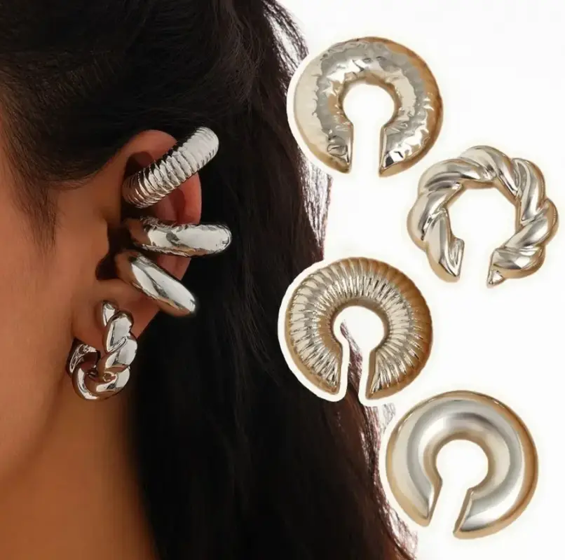 Каффы набор серебристые массивные 4 штуки