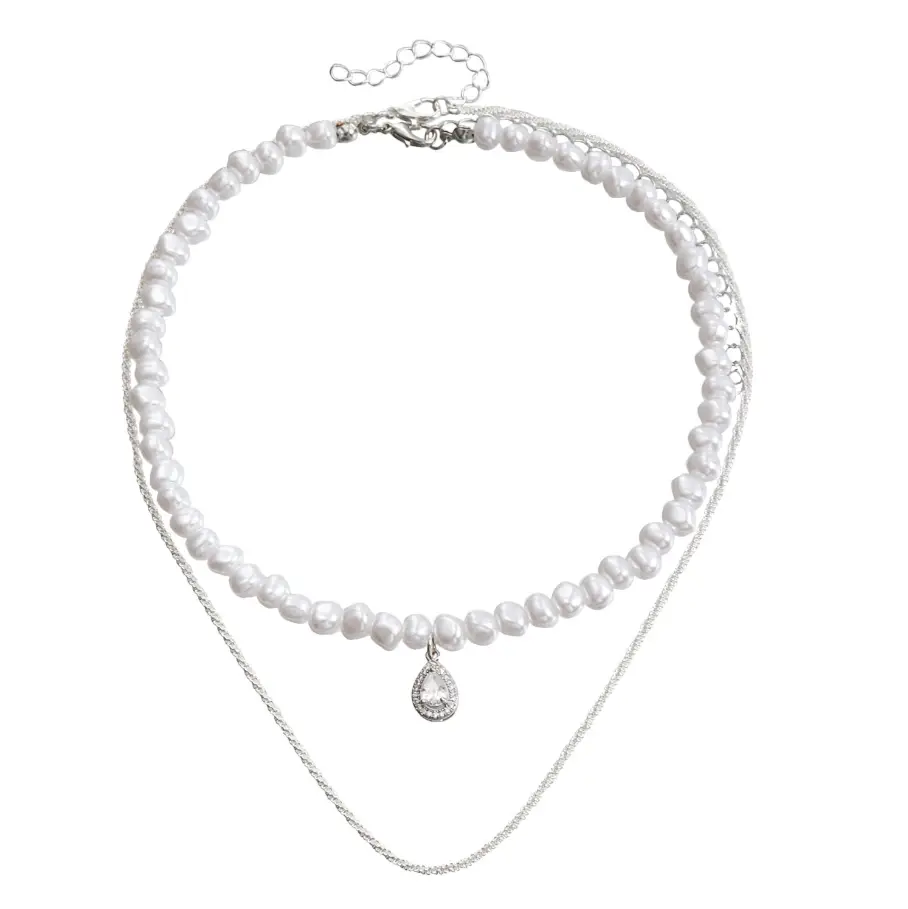 Колье на шею с жемчугом и подвеской кристалл