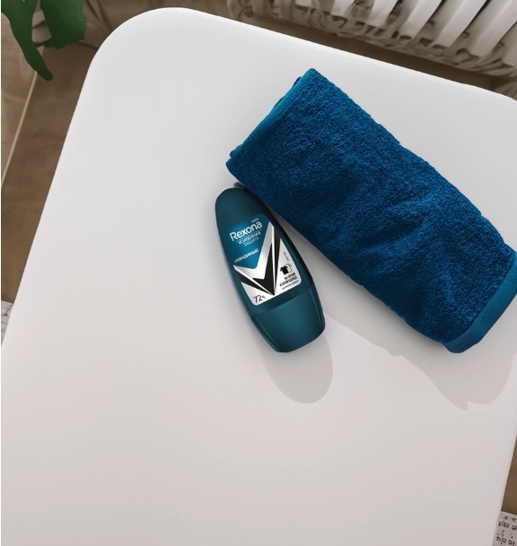 Дезодорант-антиперспирант роликовый мужской REXONA Невидимый на черном и белом, 50мл Дезодорант-антиперспирант роликовый мужской REXONA Невидимый на черном и белом, 50мл