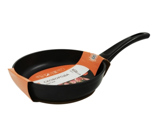 Сковорода HOMECLUB Basic 20см, литая, антипригарное покрытие, без индукции Сковорода HOMECLUB Basic 20см, литая, антипригарное покрытие, без индукции