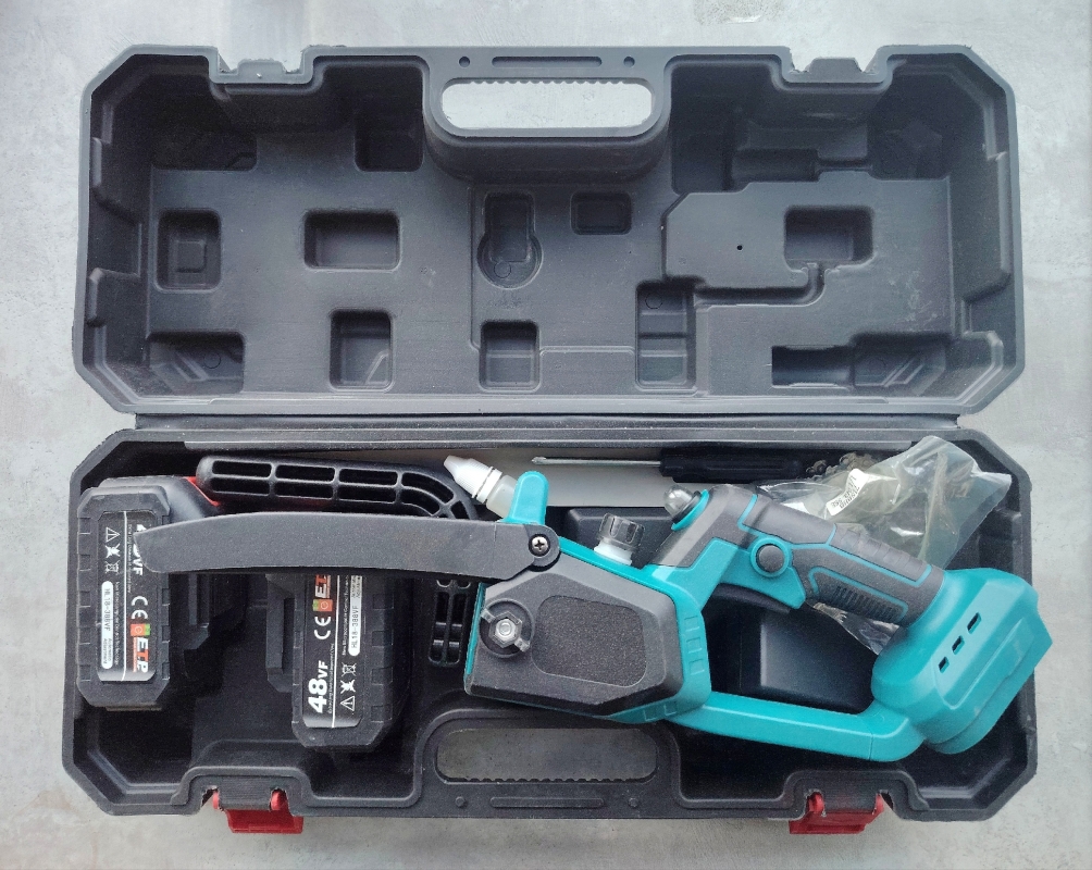 Пила Makita 48V Пила Makita 48V