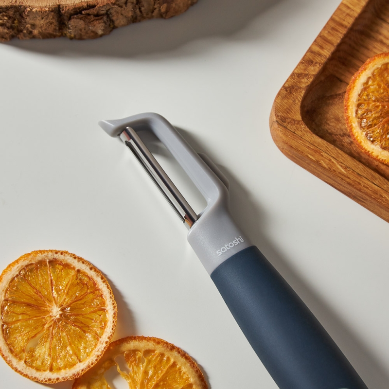 SATOSHI Ривьера Пиллер для чистки овощей, вертикальное лезвие, нерж.сталь SATOSHI Ривьера Пиллер для чистки овощей, вертикальное лезвие, нерж.сталь