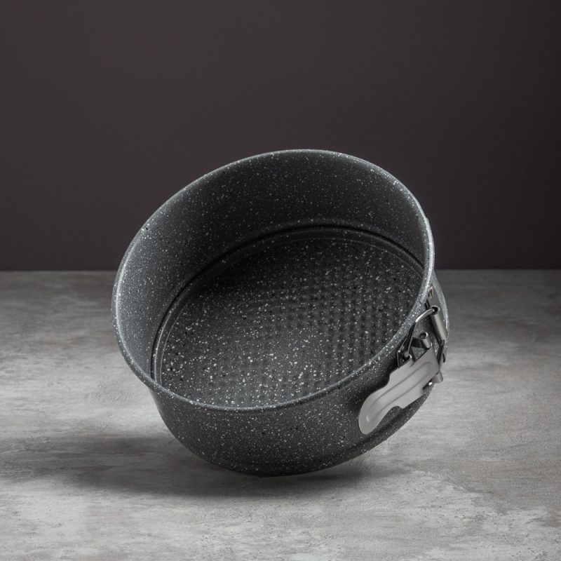 SATOSHI Буко Форма для выпечки круглая разъемная, угл.сталь, 18х6,5см, антиприг. покрытие SATOSHI Буко Форма для выпечки круглая разъемная, угл.сталь, 18х6,5см, антиприг. покрытие "Мрамор"