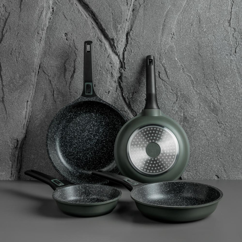 SATOSHI Уран Сковорода литая d20см, антипригарное покрытие Мрамор, индукция, съемная ручка SATOSHI Уран Сковорода литая d20см, антипригарное покрытие Мрамор, индукция, съемная ручка