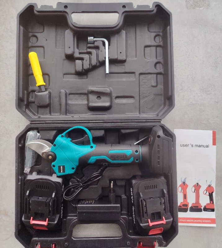 Аккумуляторный секатор Makita Аккумуляторный секатор Makita