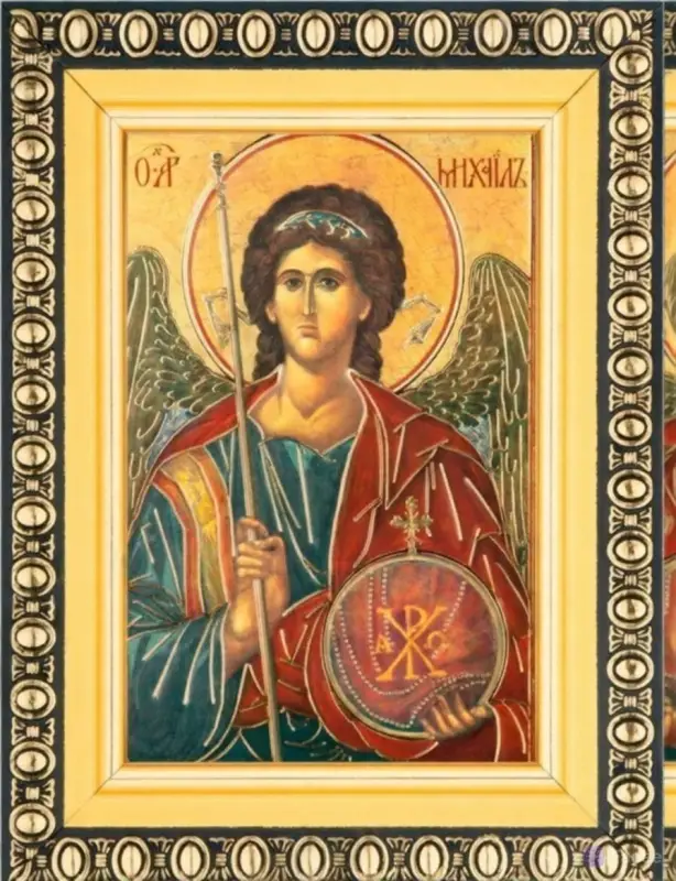 Икона "Архангел Михаил" вид 2, 6х9 в раме 8х11